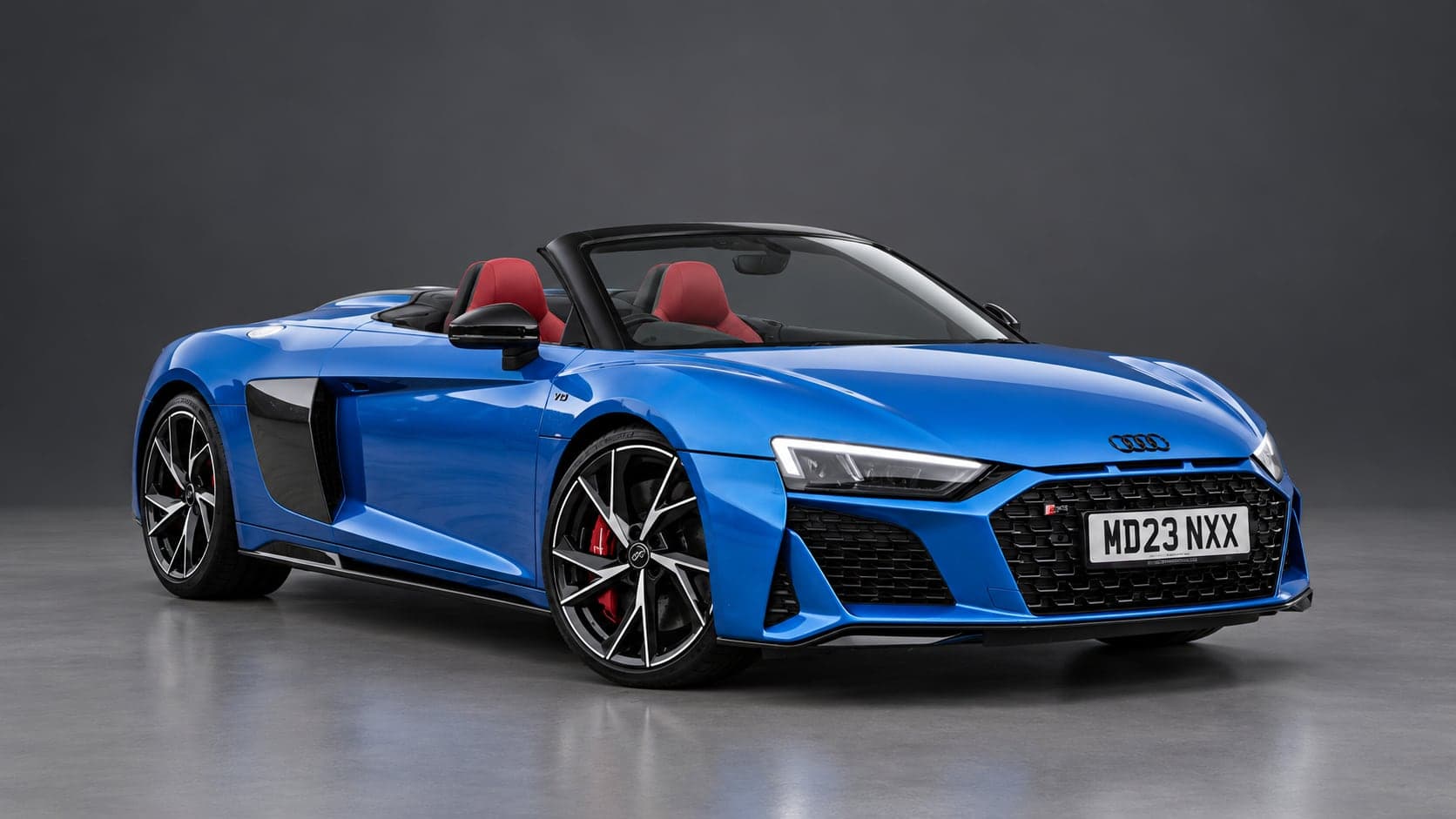 Audi R8 Spyder — front three-quarter, studio
