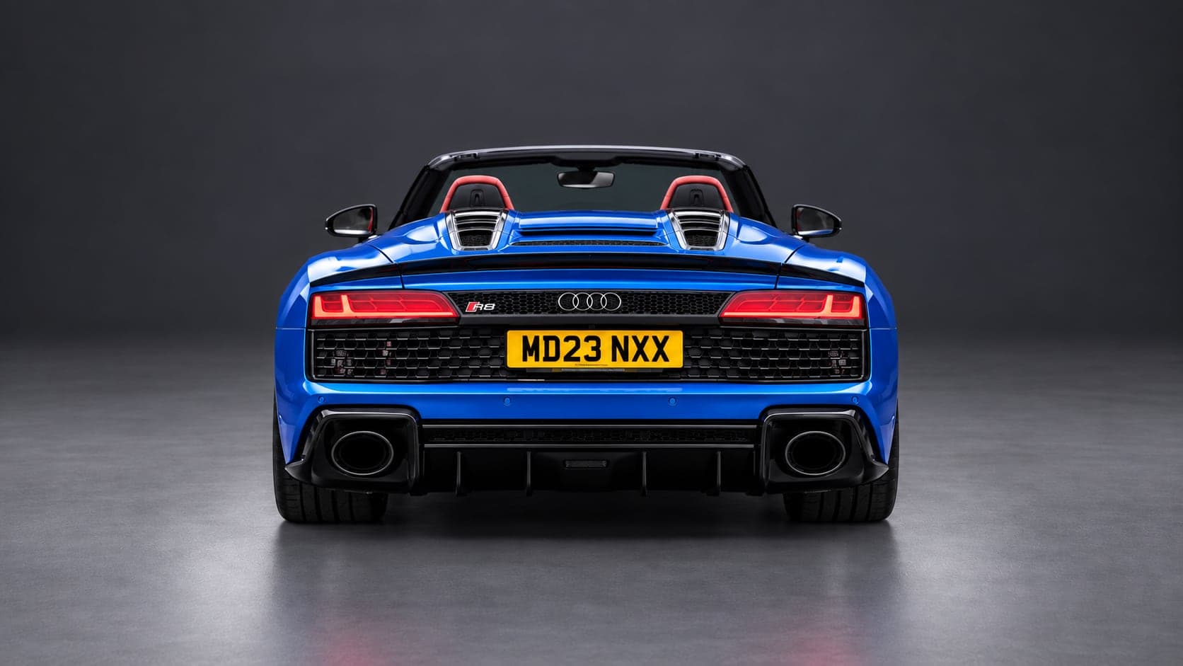 Audi R8 Spyder — rear, studio