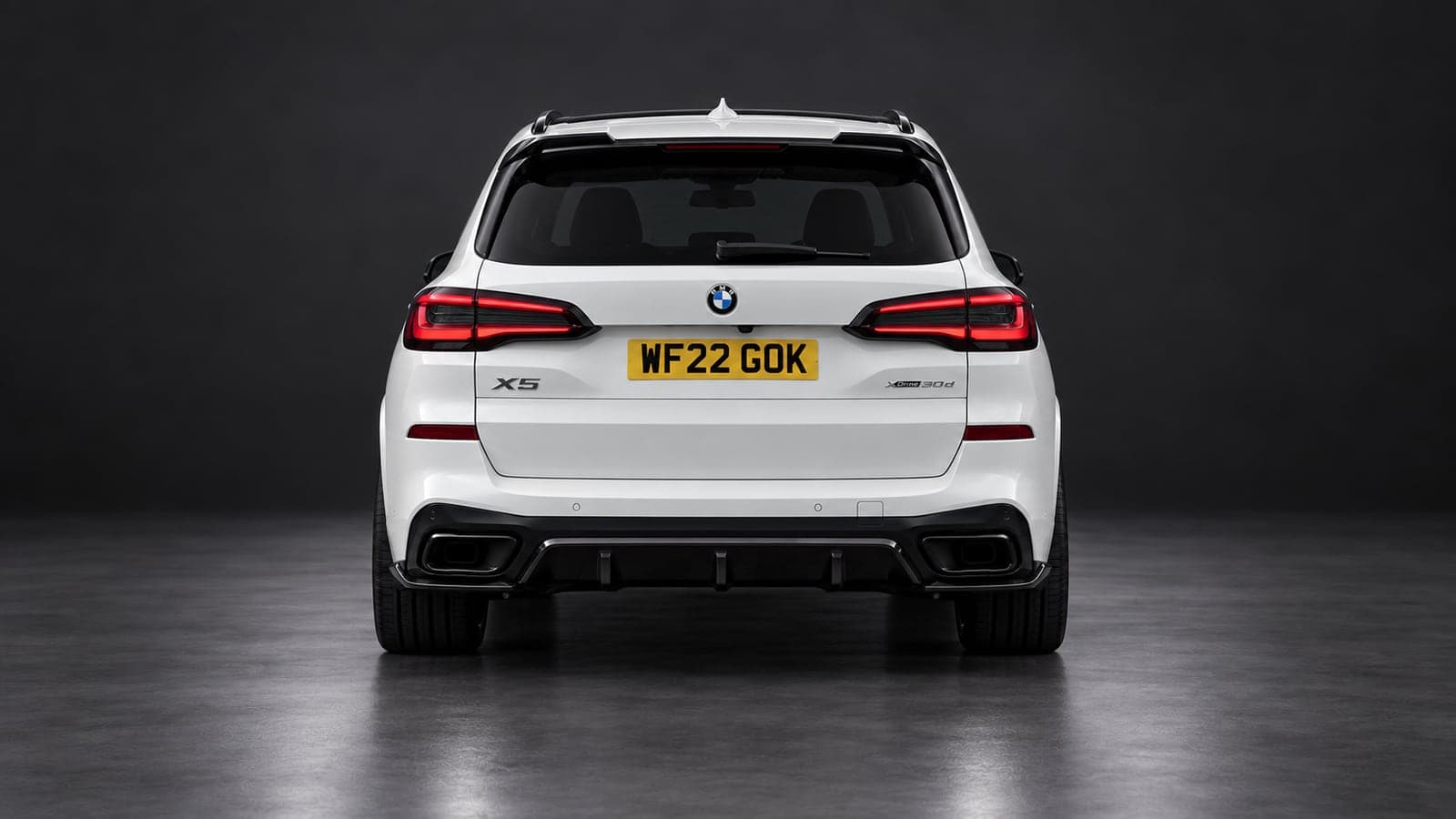 BMW X5 — rear, studio