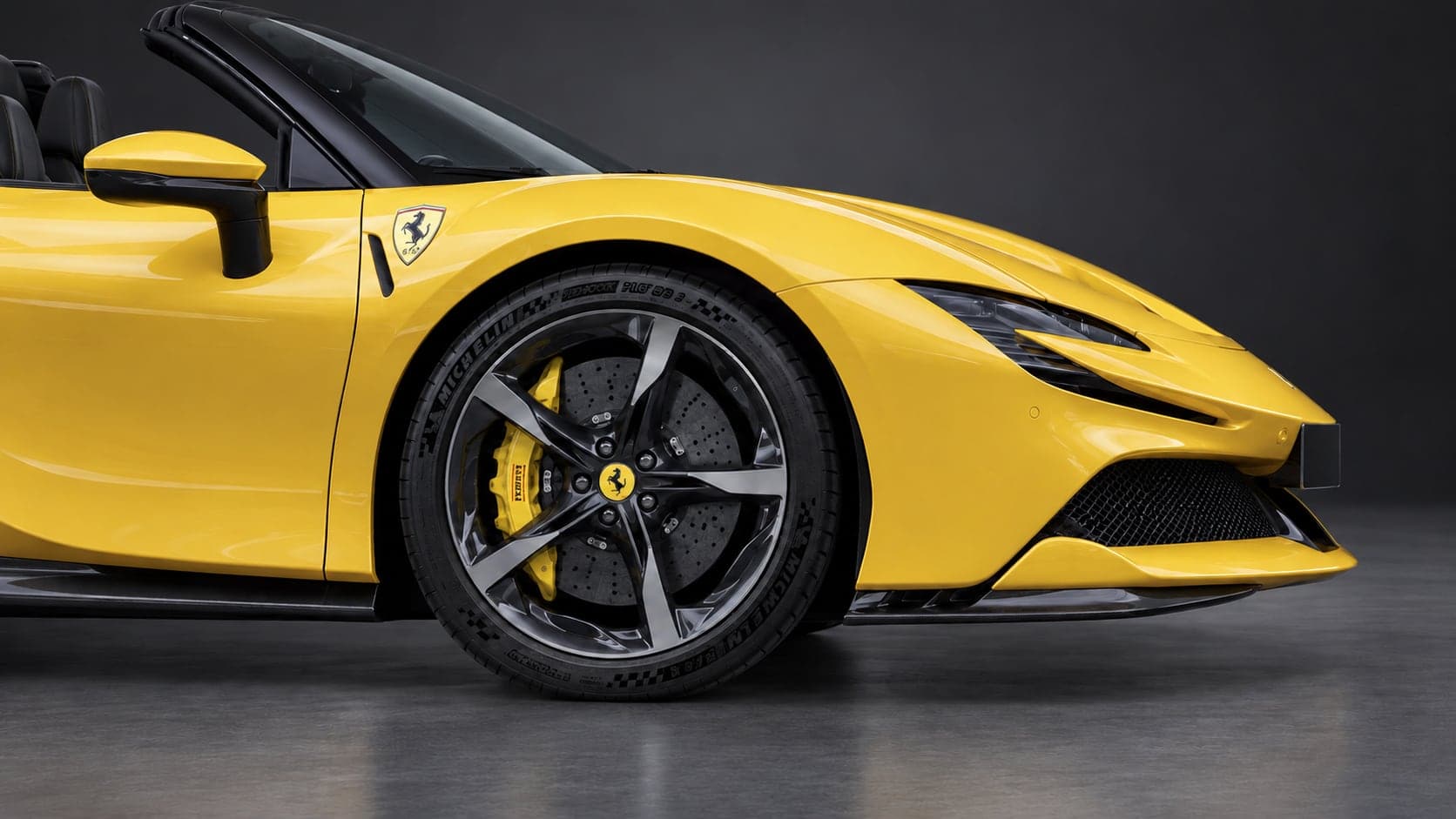 Ferrari SF90 Spider, wheel detail