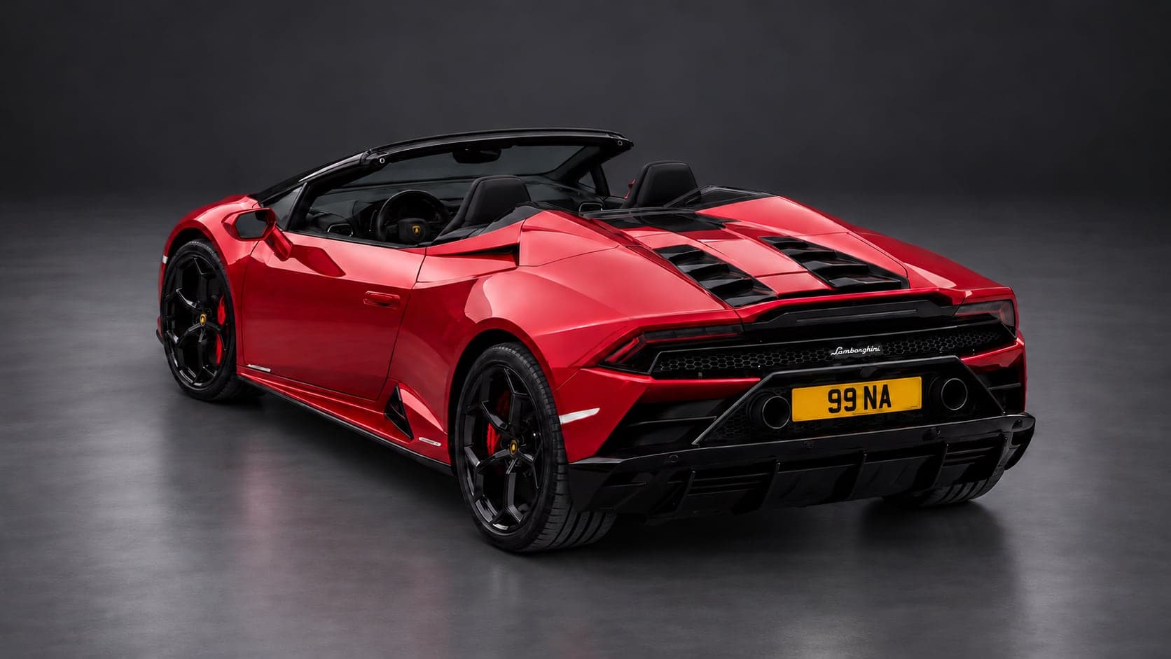 Lamborghini Huracán Evo Spyder — elevated rear, studio