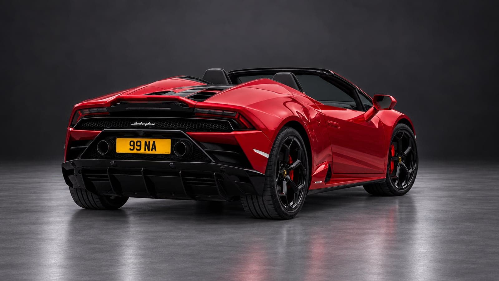 Lamborghini Huracán Evo Spyder — rear three-quarter, studio