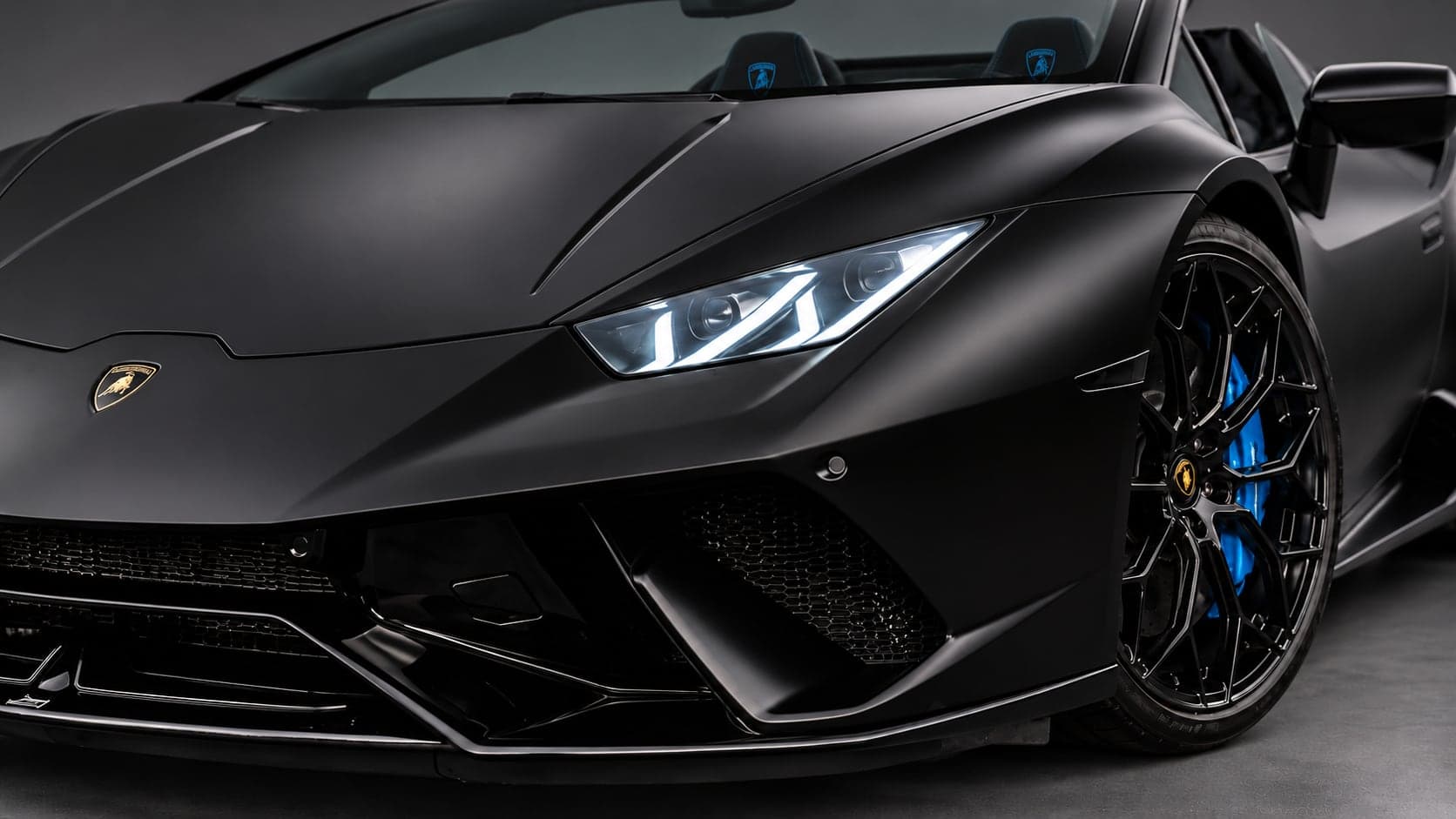 Lamborghini Huracán Performante Spyder — headlight detail