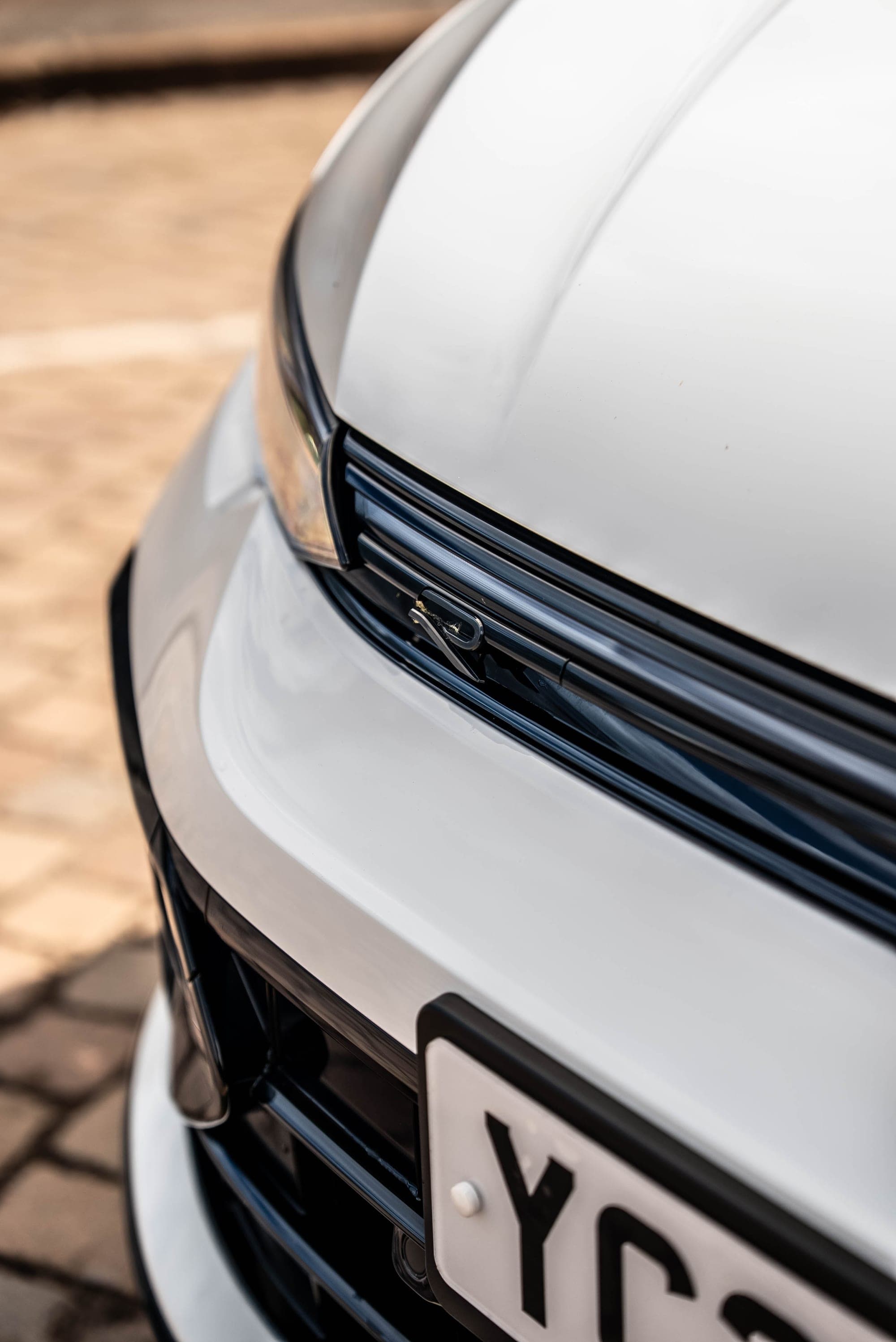 Volkswagen Golf R front grille detail