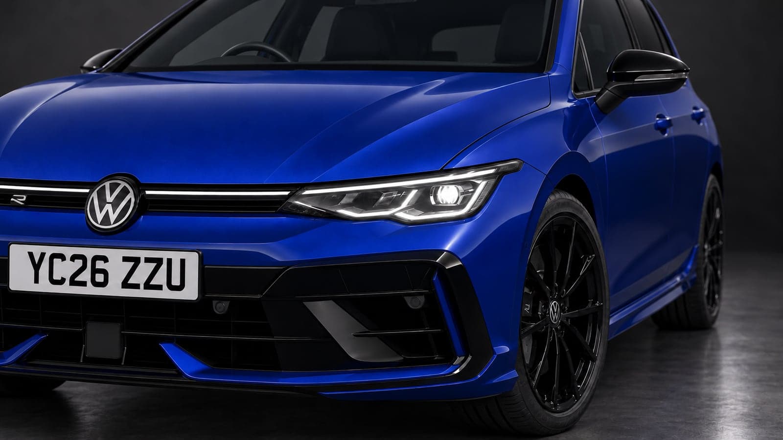 Lapiz Blue Volkswagen Golf R — headlight detail