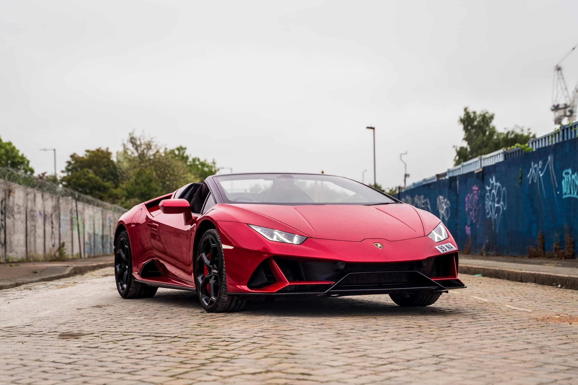 Rear three-quarter view of the Lamborghini Huracán Evo Spyder