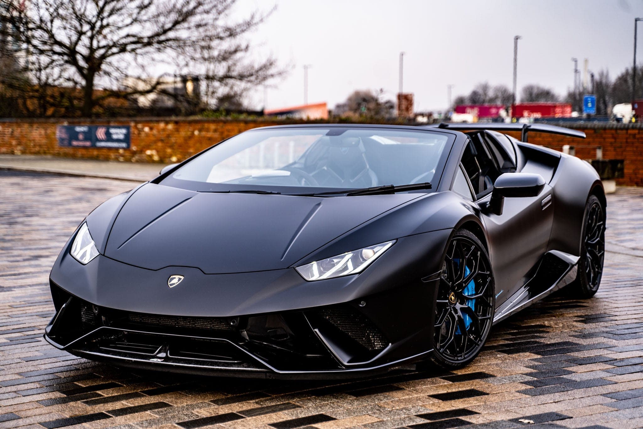 Front of the matte black Lamborghini Huracán Performante Spyder
