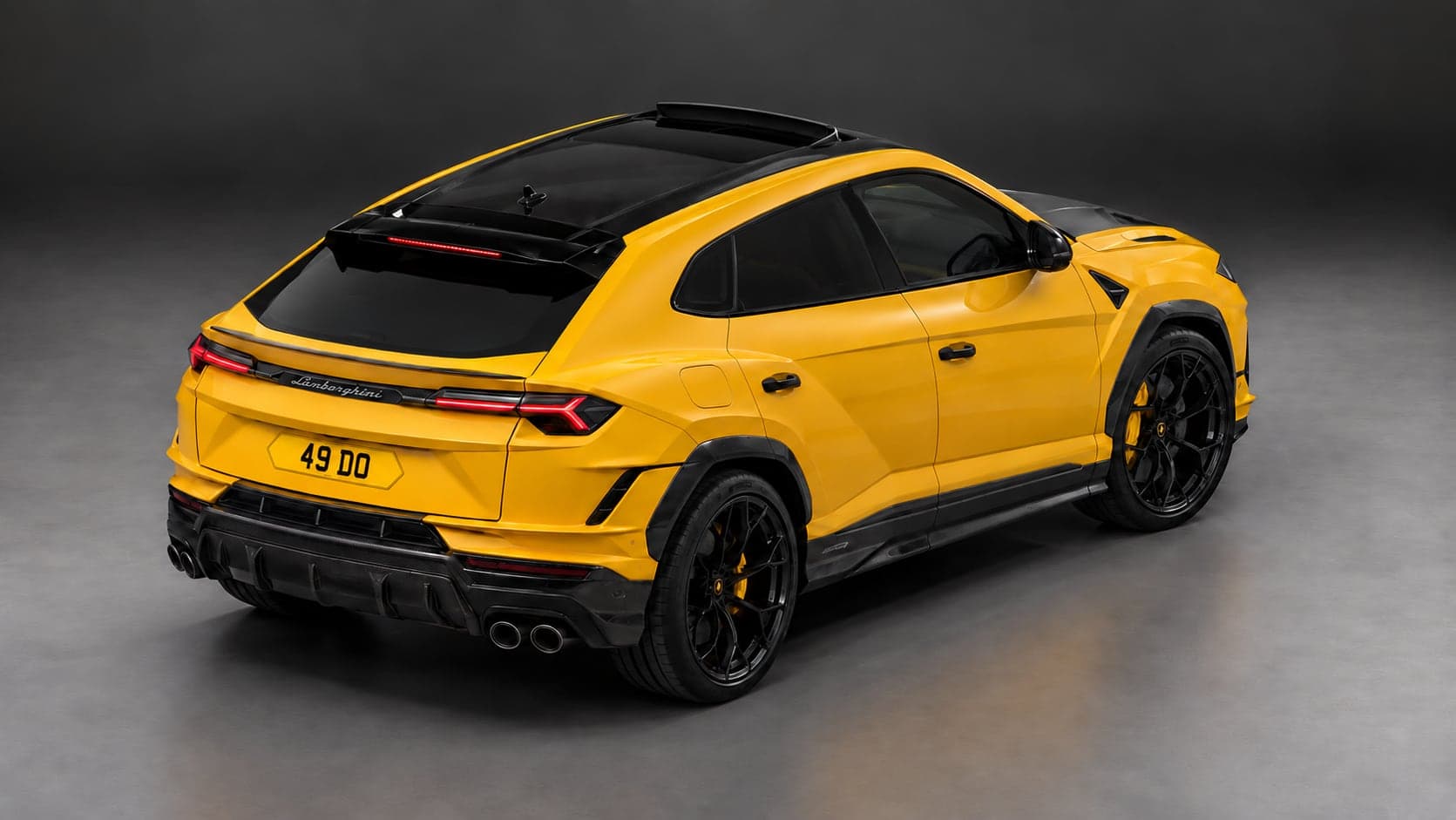 Lamborghini Urus Performante — elevated rear, studio