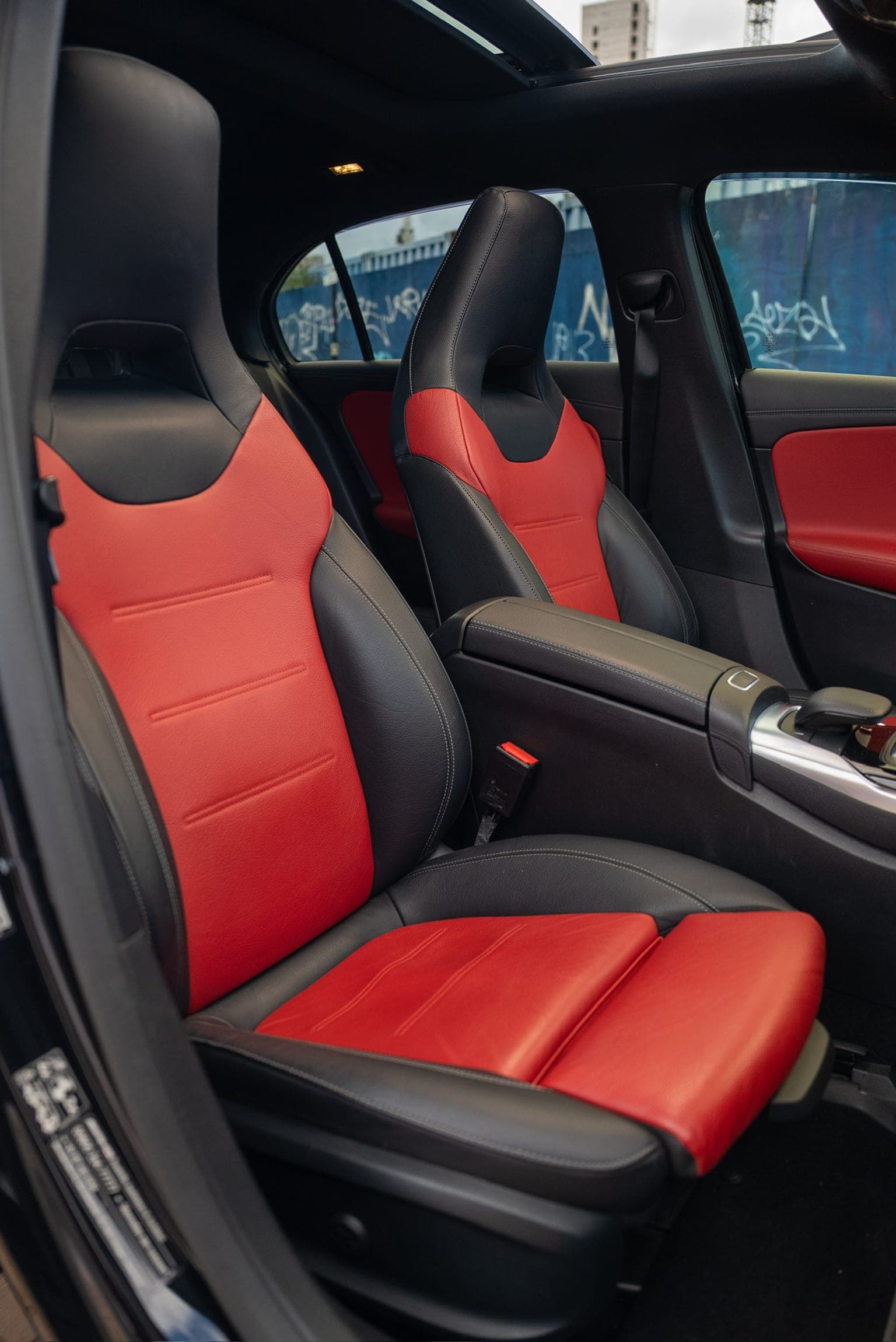 Mercedes-AMG A 35 sports seats in red and black