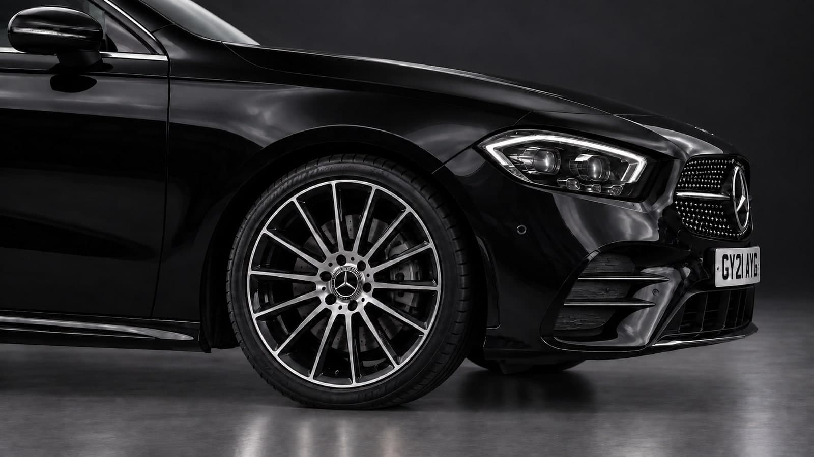 Mercedes-Benz E-Class AMG Line — wheel detail