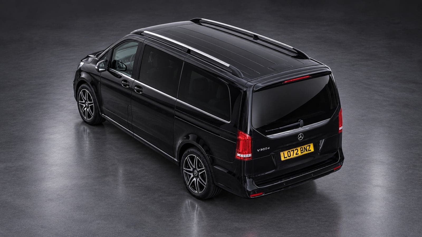 Mercedes-Benz V-Class — elevated rear, studio
