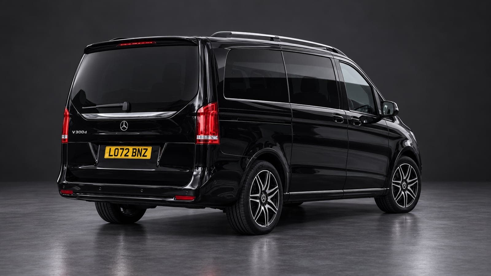 Mercedes-Benz V-Class — rear three-quarter, studio