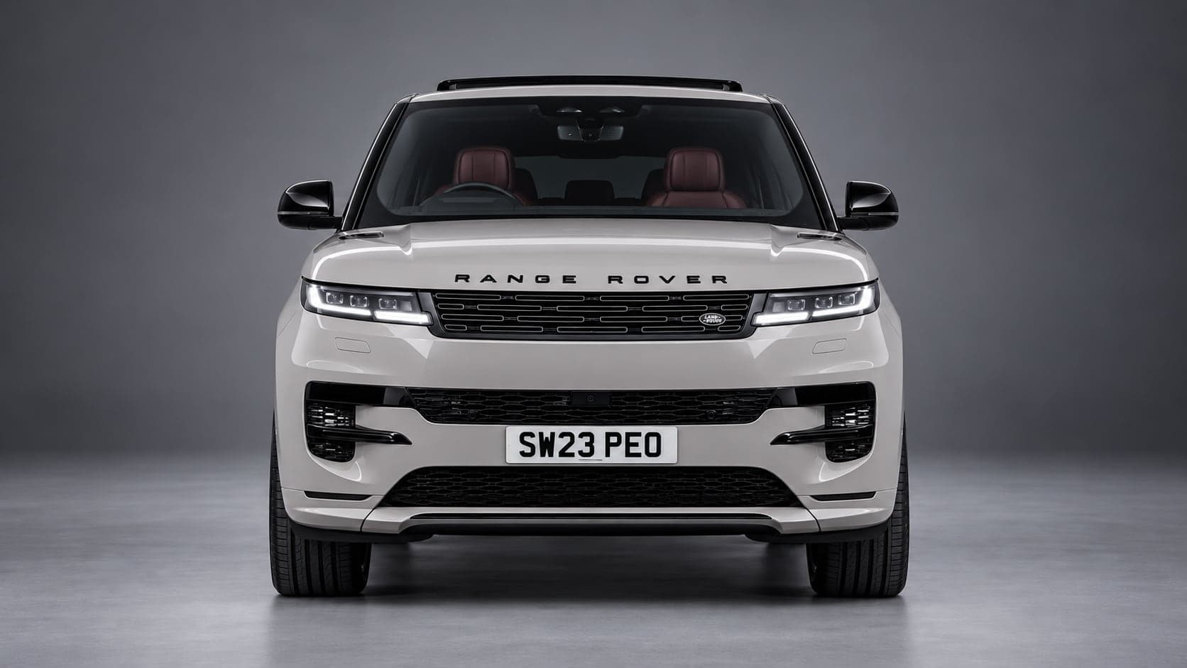 Land Rover Range Rover Sport — head-on, studio