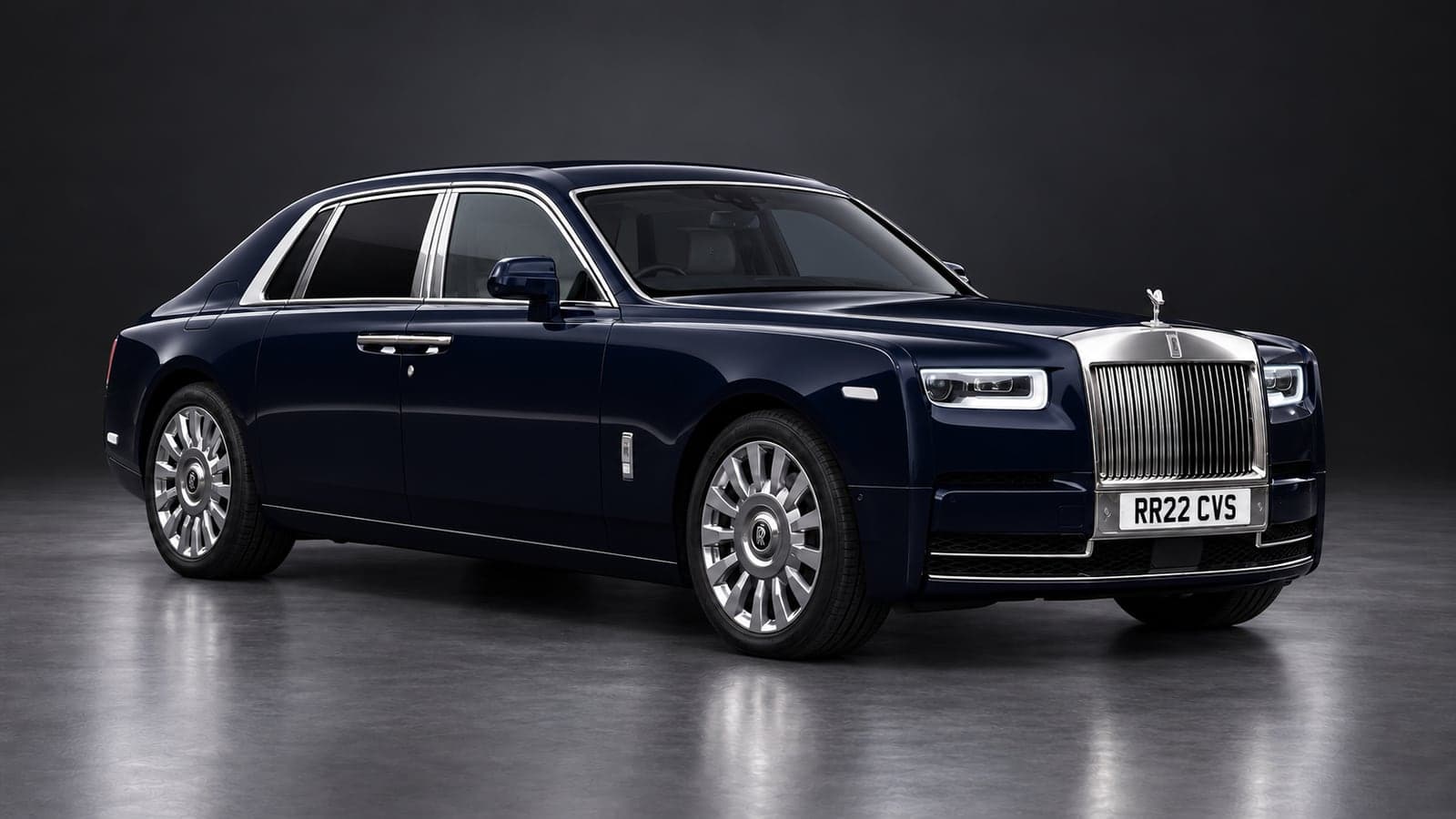 Navy Rolls-Royce Phantom VIII, front three-quarter — luxury chauffeur hire from CVS Car Hire