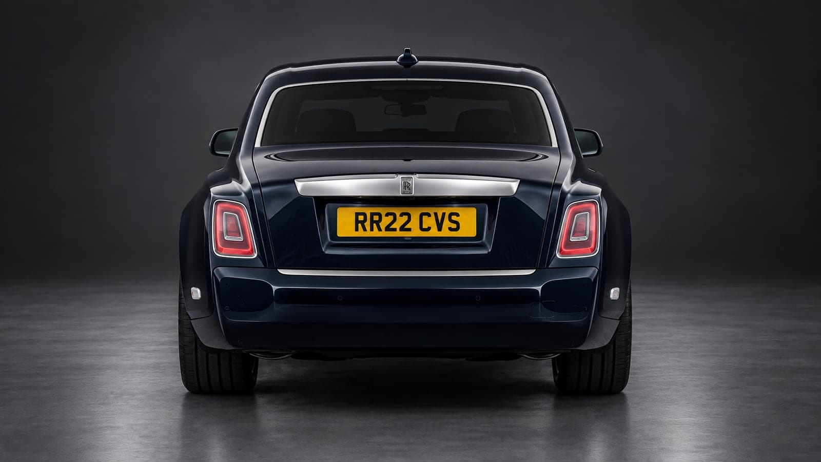 Rolls-Royce Phantom — rear, studio