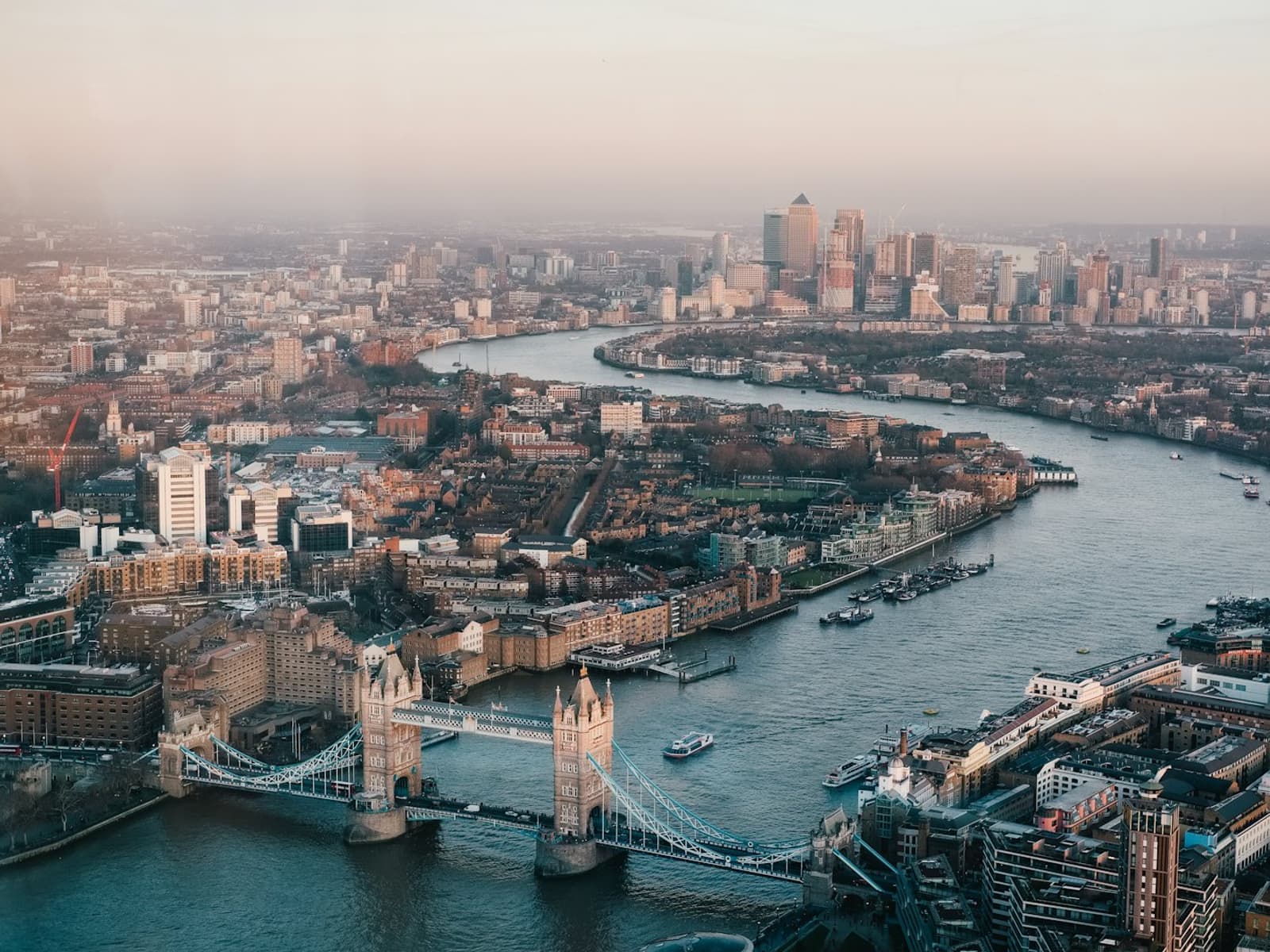 Luxury car hire in London